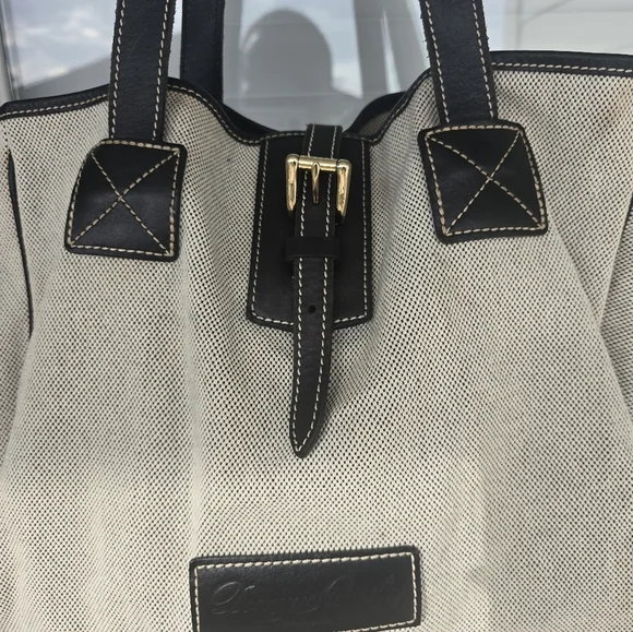Dooney & Bourke Black Cream Tote Bag Gold Buckle Large 12x13 Inches - Picture 9 of 15
